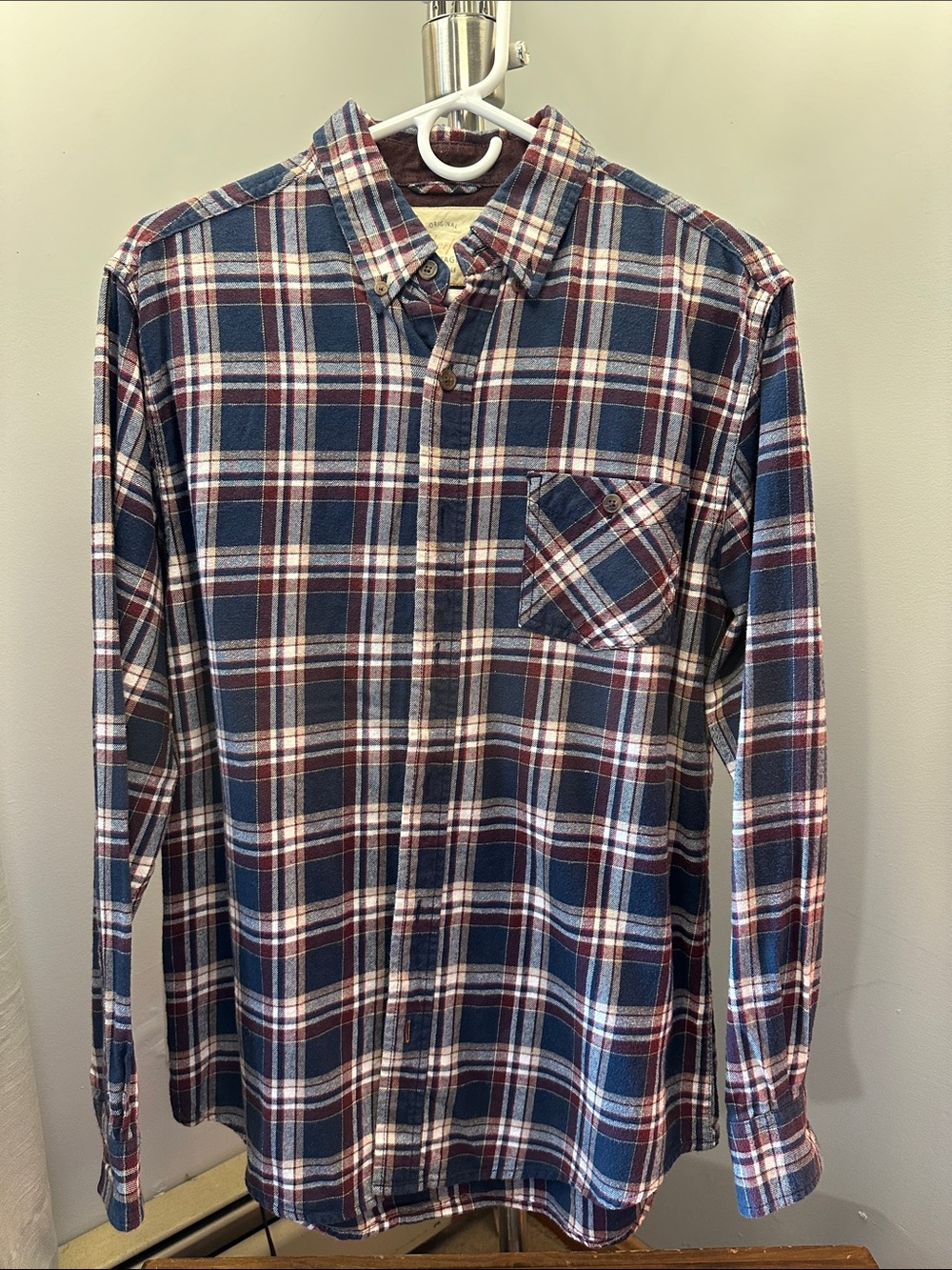 Men's Blue & Red Plaid Button-Down Shirt